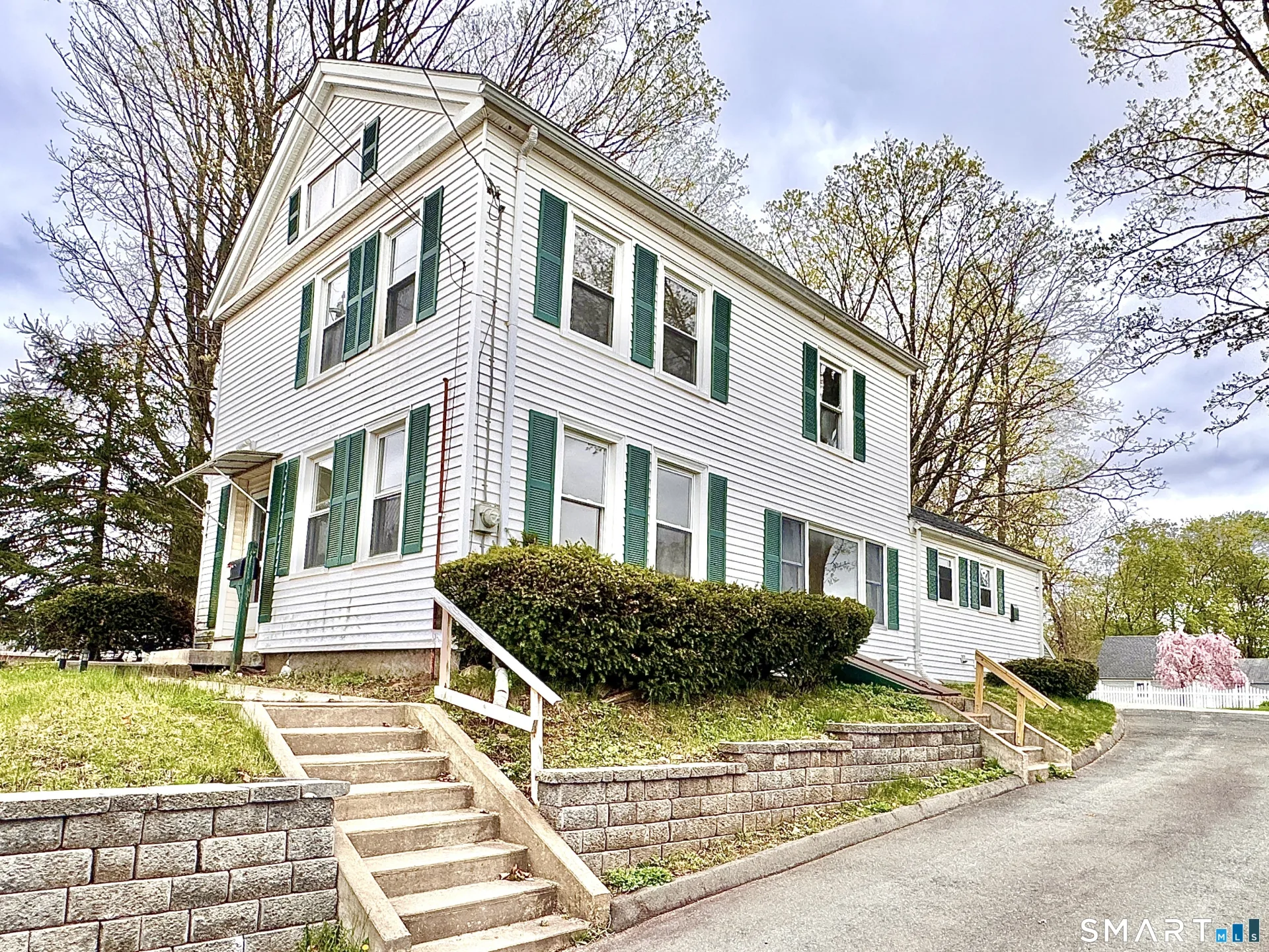 454 Middle Turnpike, Manchester, CT