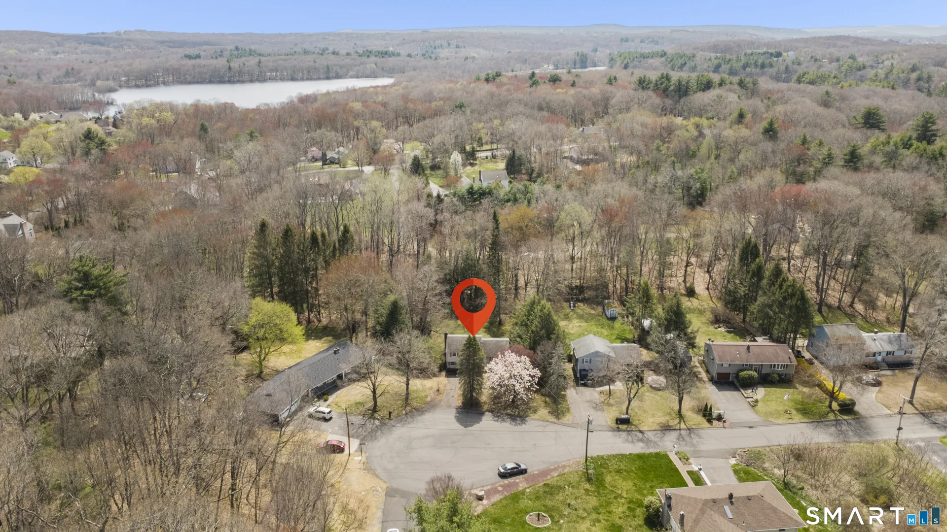 48 Manor Lane, Wolcott, CT