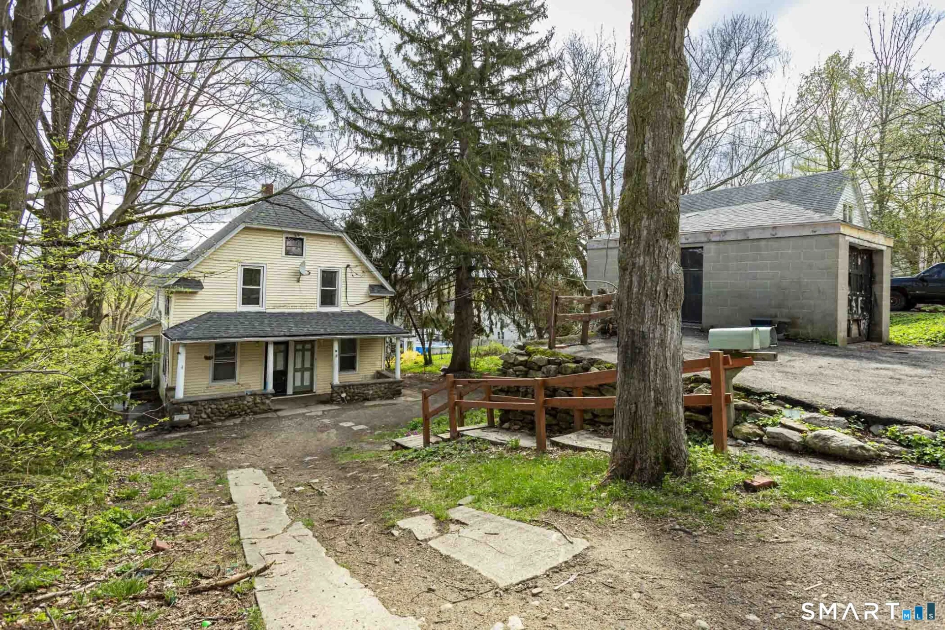 17 Hawthorne Terrace, Torrington, CT
