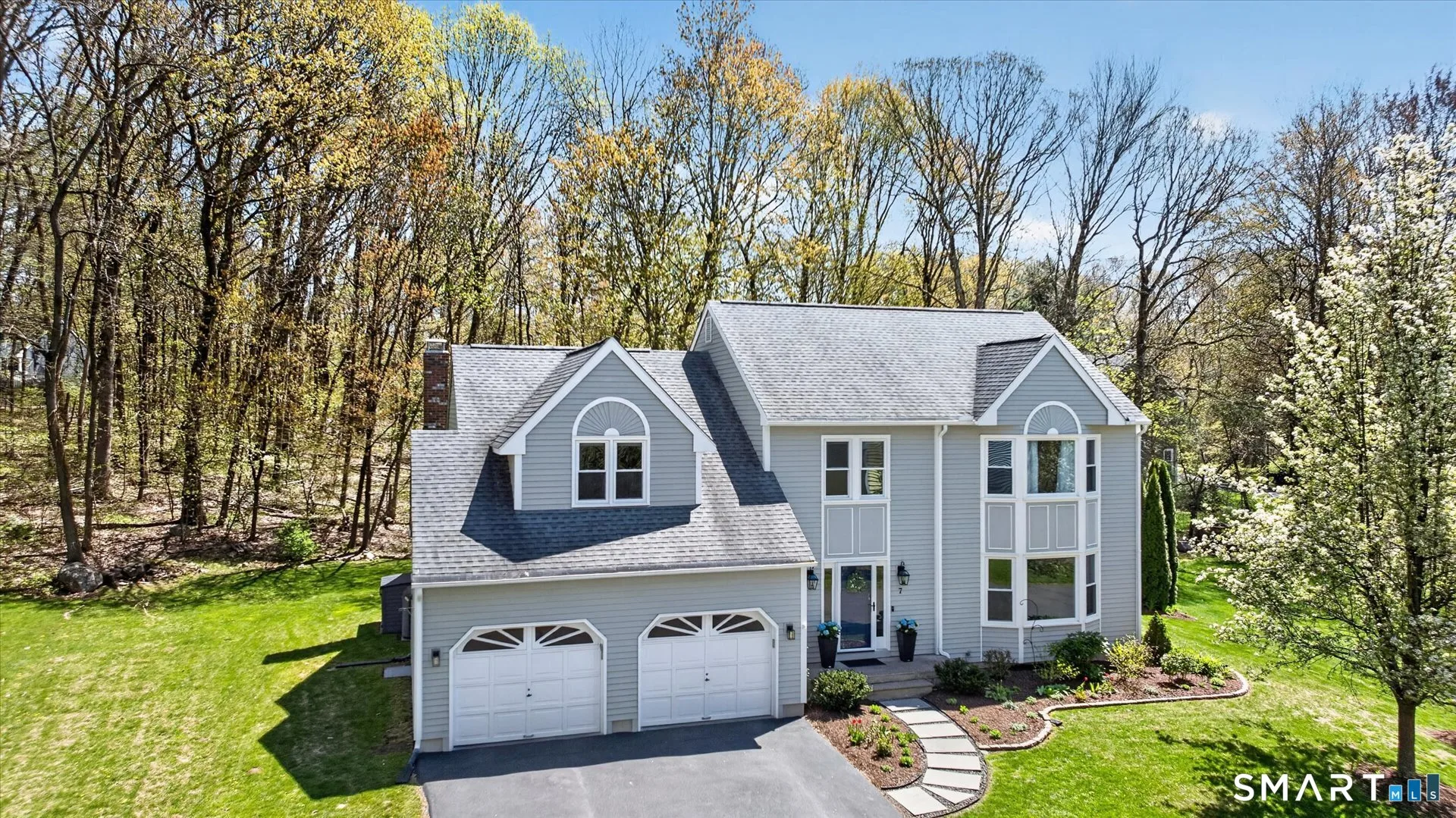 7 Village View Lane, Farmington, CT