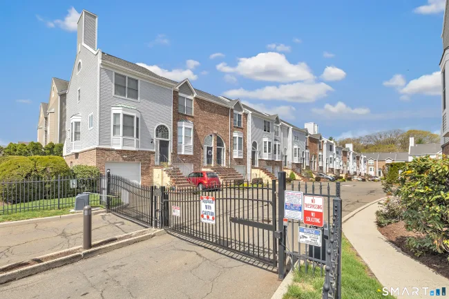 2612 North Avenue #F9