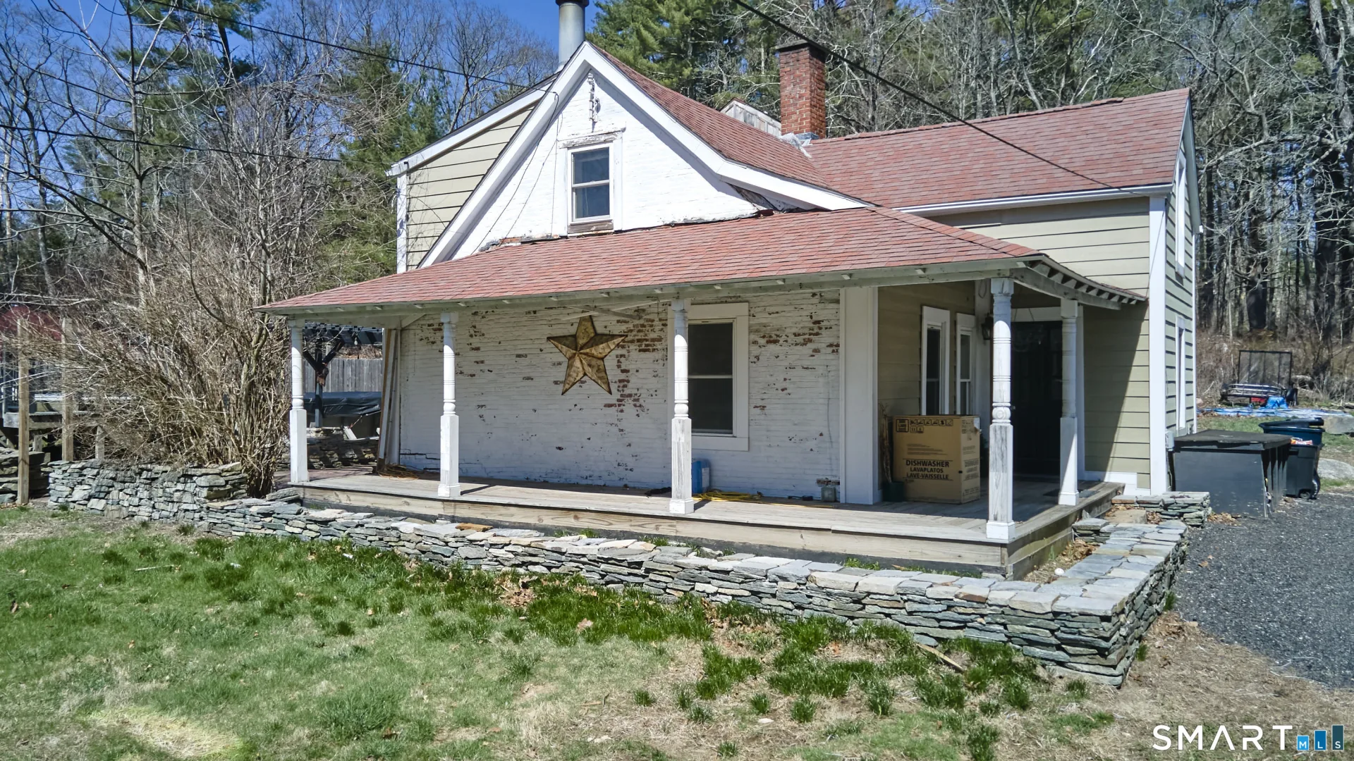 3 Woodstock Avenue, Putnam, CT