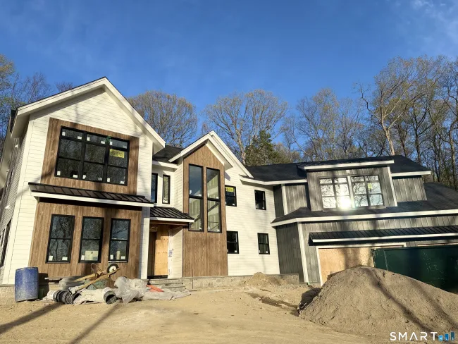 108 Old Farm Road