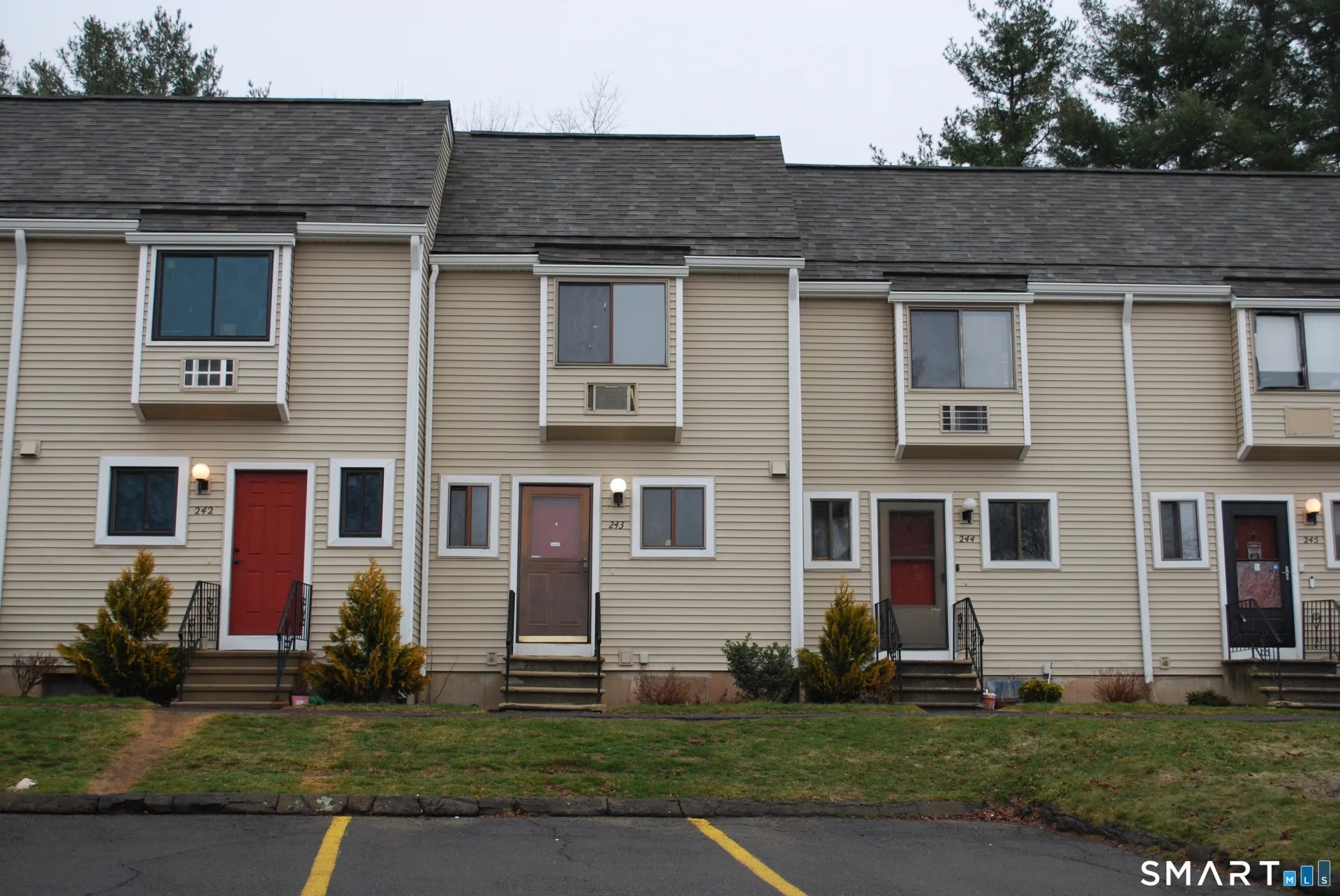 243 Sterling Village #243, Meriden, CT