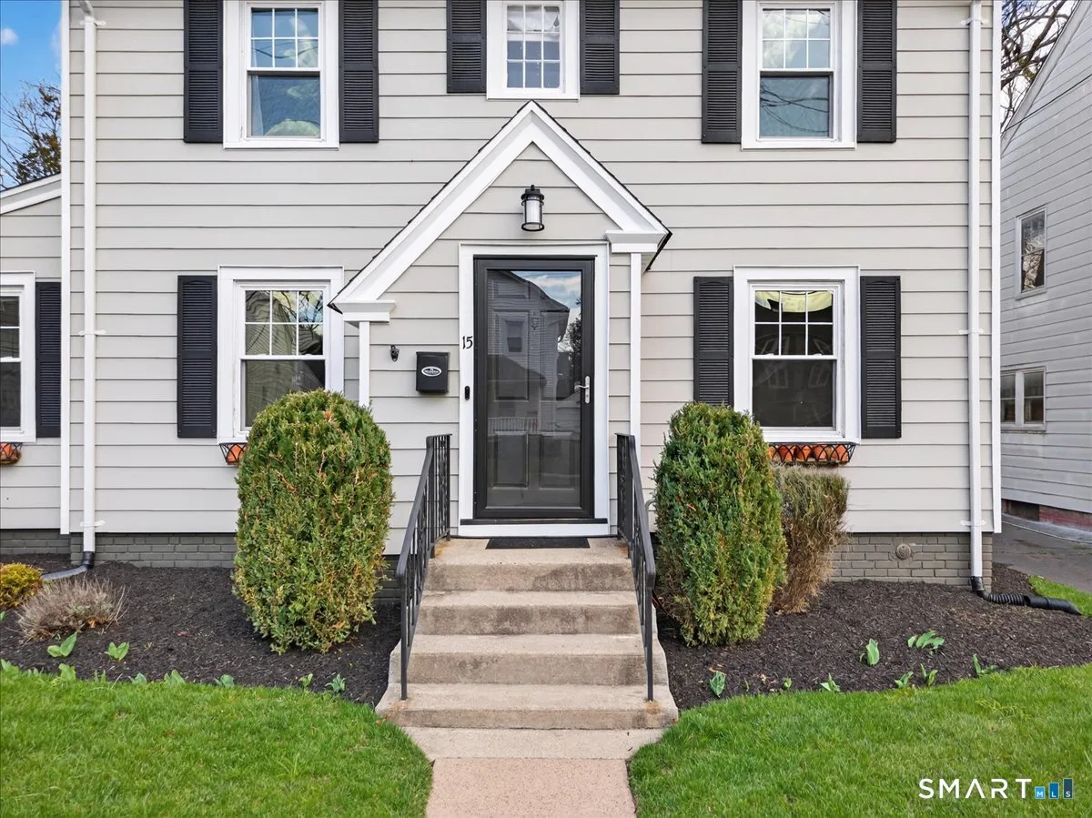 15 Ingram Street, Hamden, CT