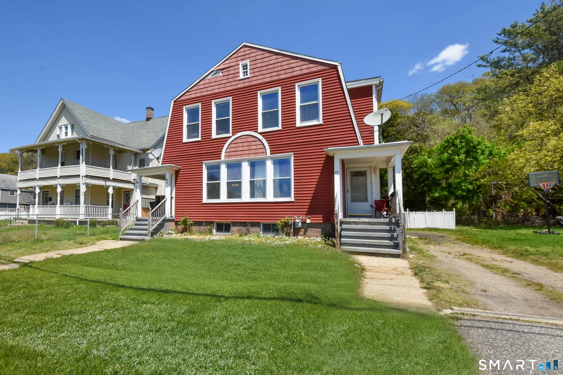 37-39 Park Avenue, Derby, CT