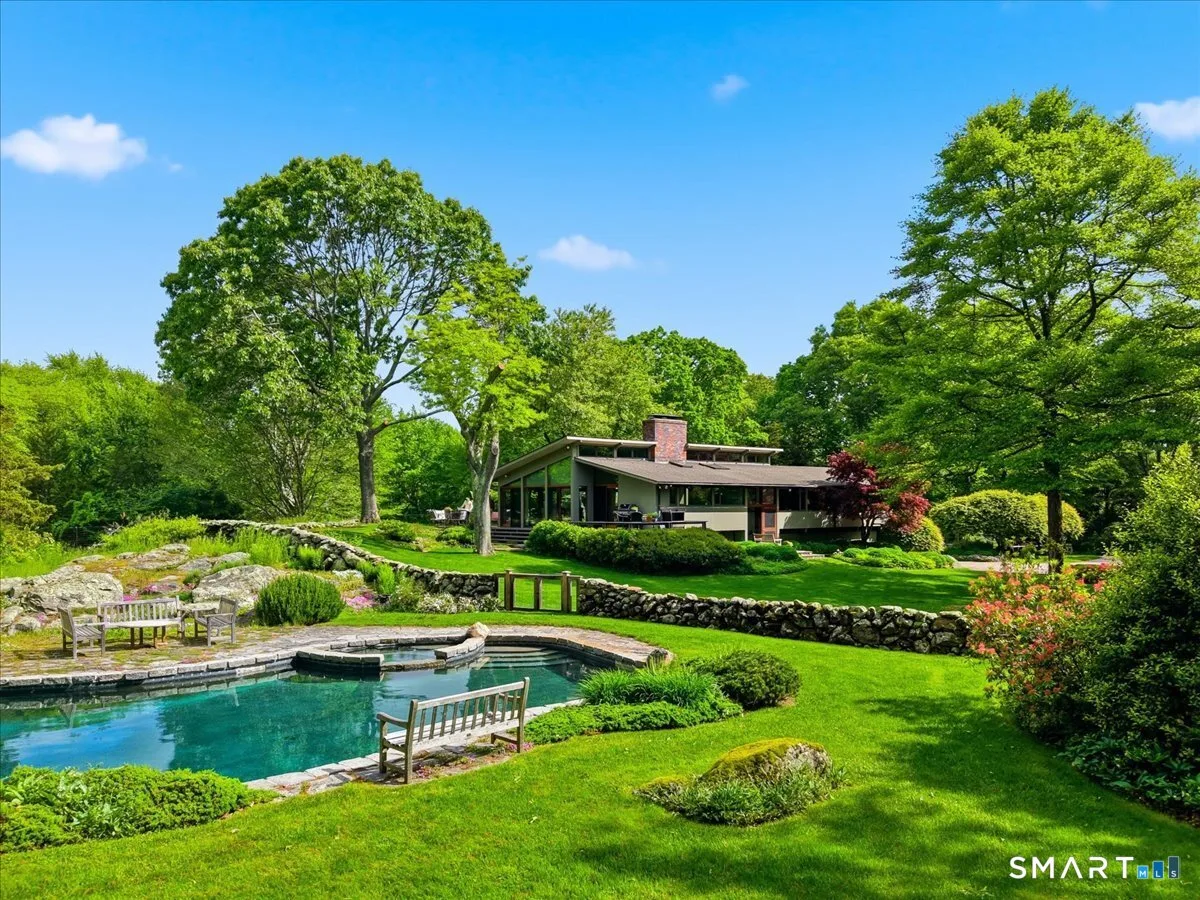 111 Tipping Rock Road, Stonington, CT