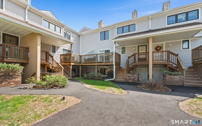 20 Dutton Place Way #20