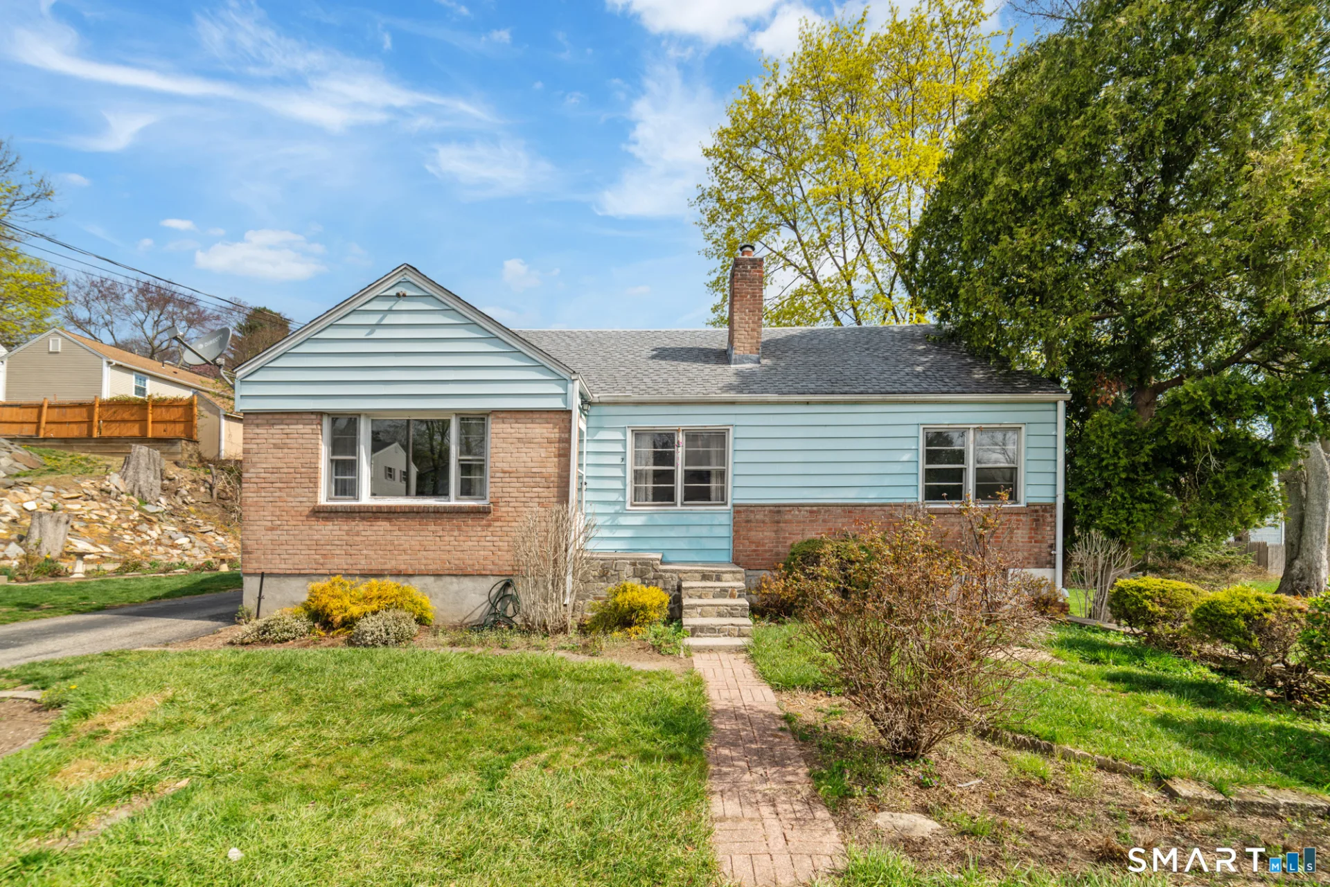 7 Hamburg Street, Shelton, CT