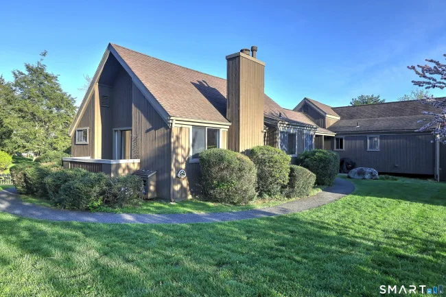 619 Erie Lane #B