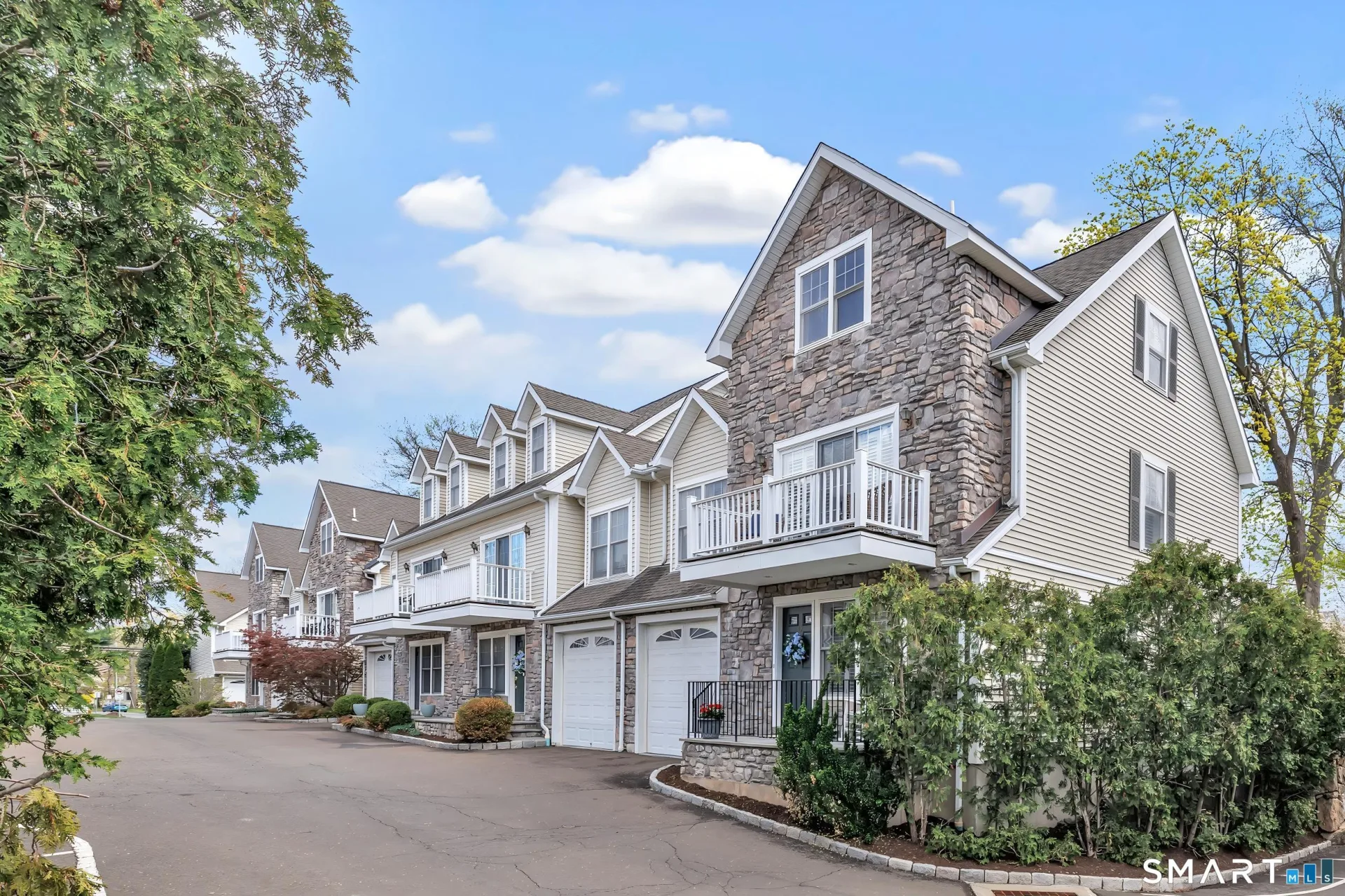 39 Maple Tree Avenue #15, Stamford, CT