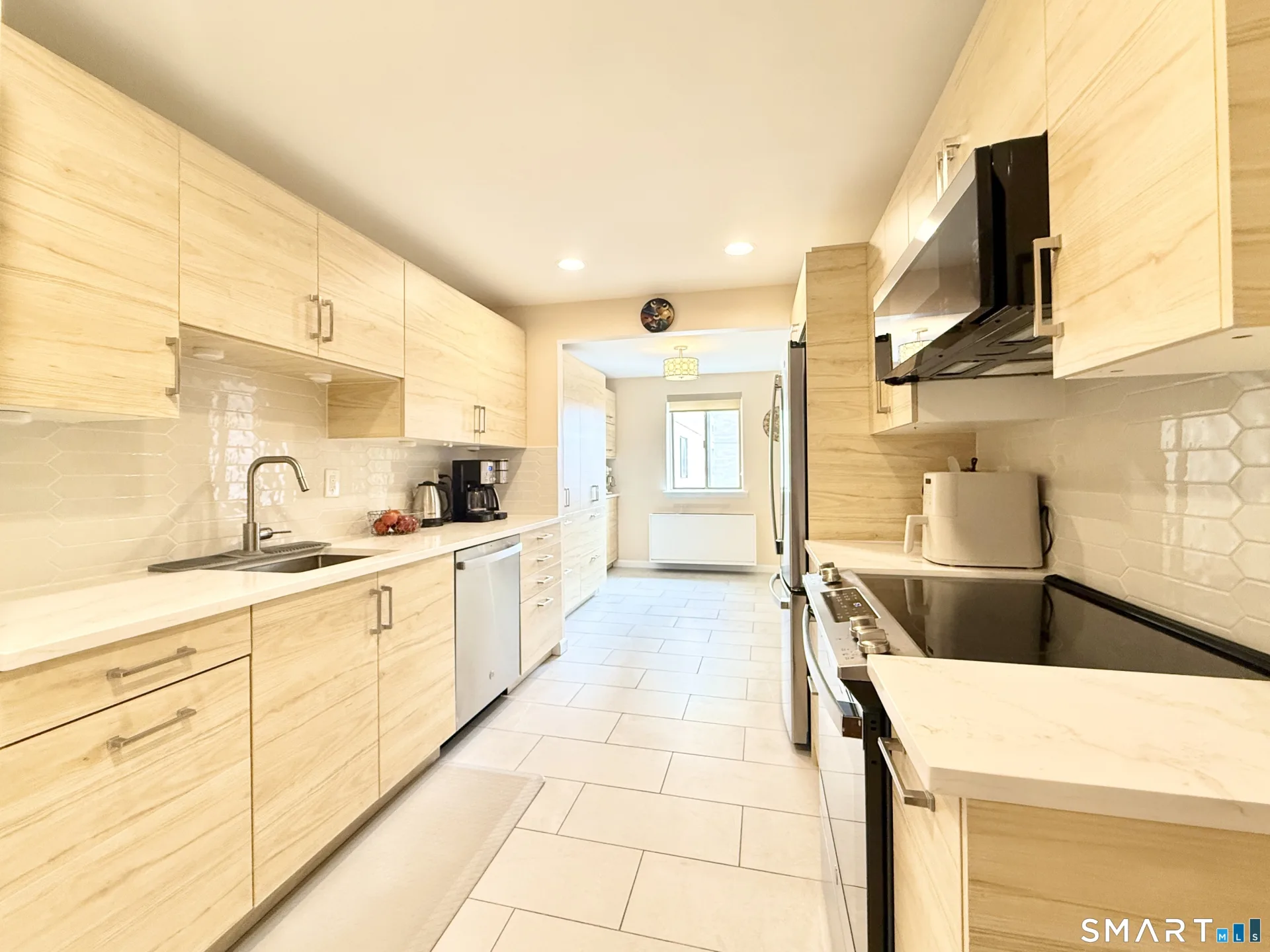 143 Hoyt Street #1N, Stamford, CT