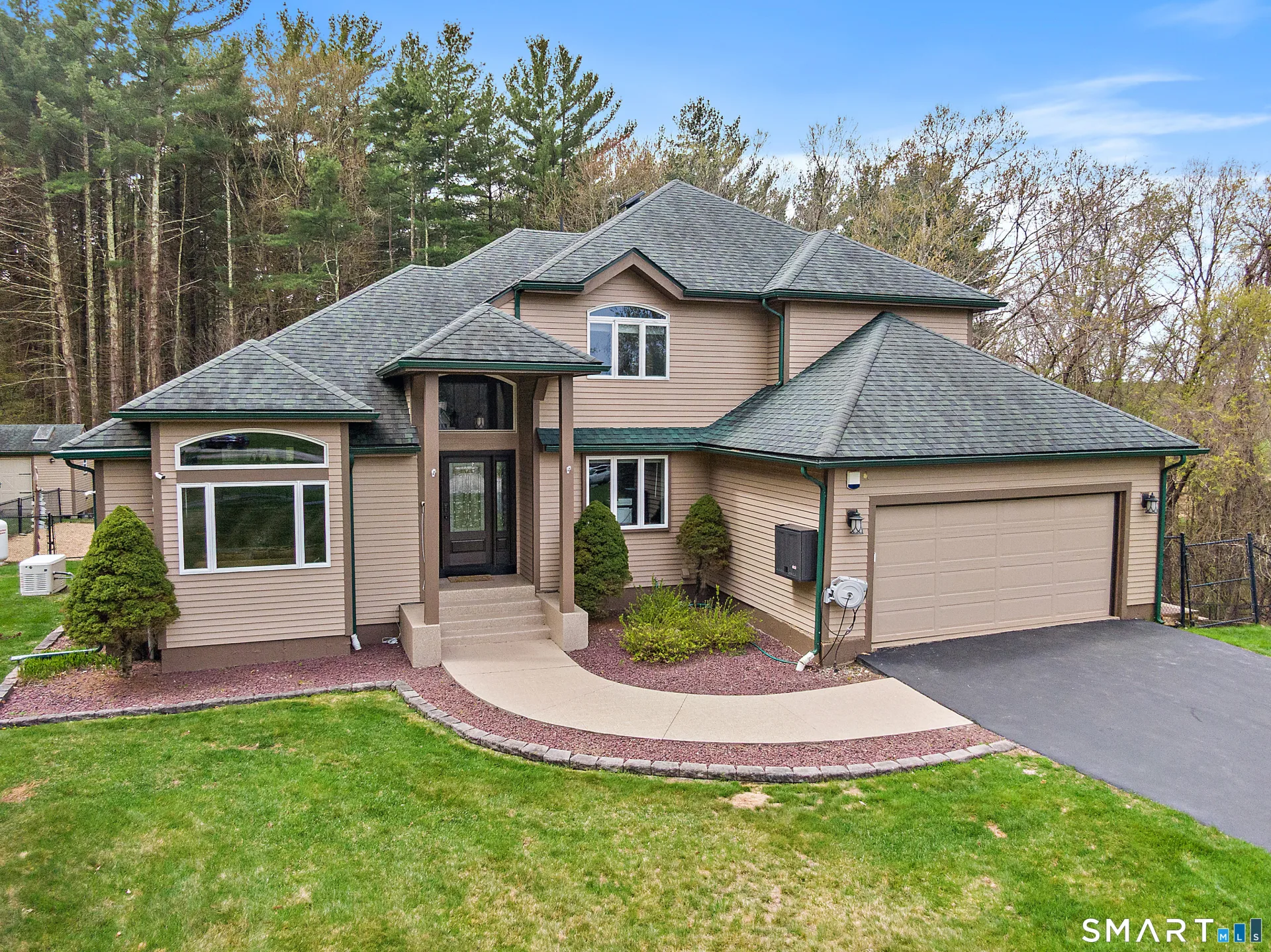 28 Blackmer Downs Road, Thompson, CT