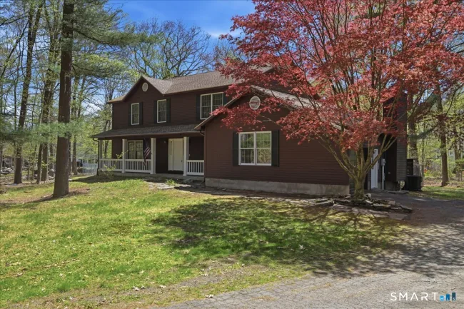 1 Scalise Drive, Columbia, CT
