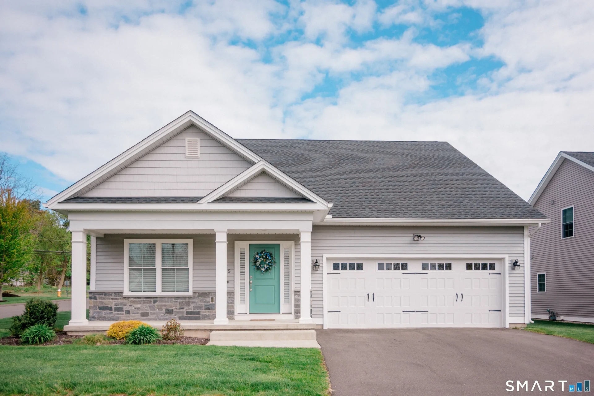 15 Sterling Circle #15, Vernon, CT