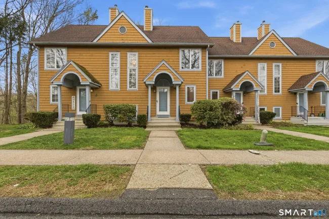 6 Elizabeth Court #6