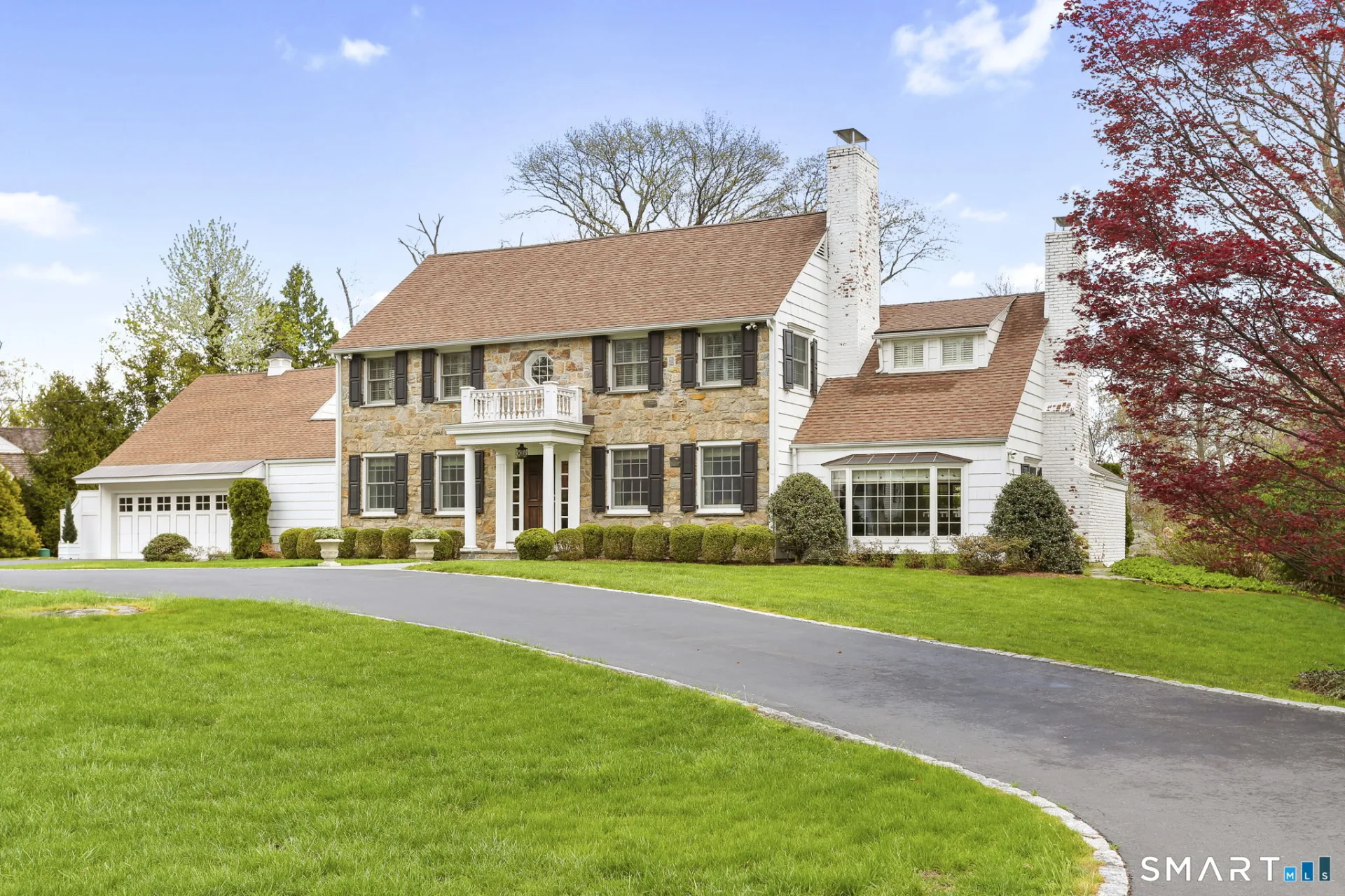 25 Lakewood Circle, Greenwich, CT