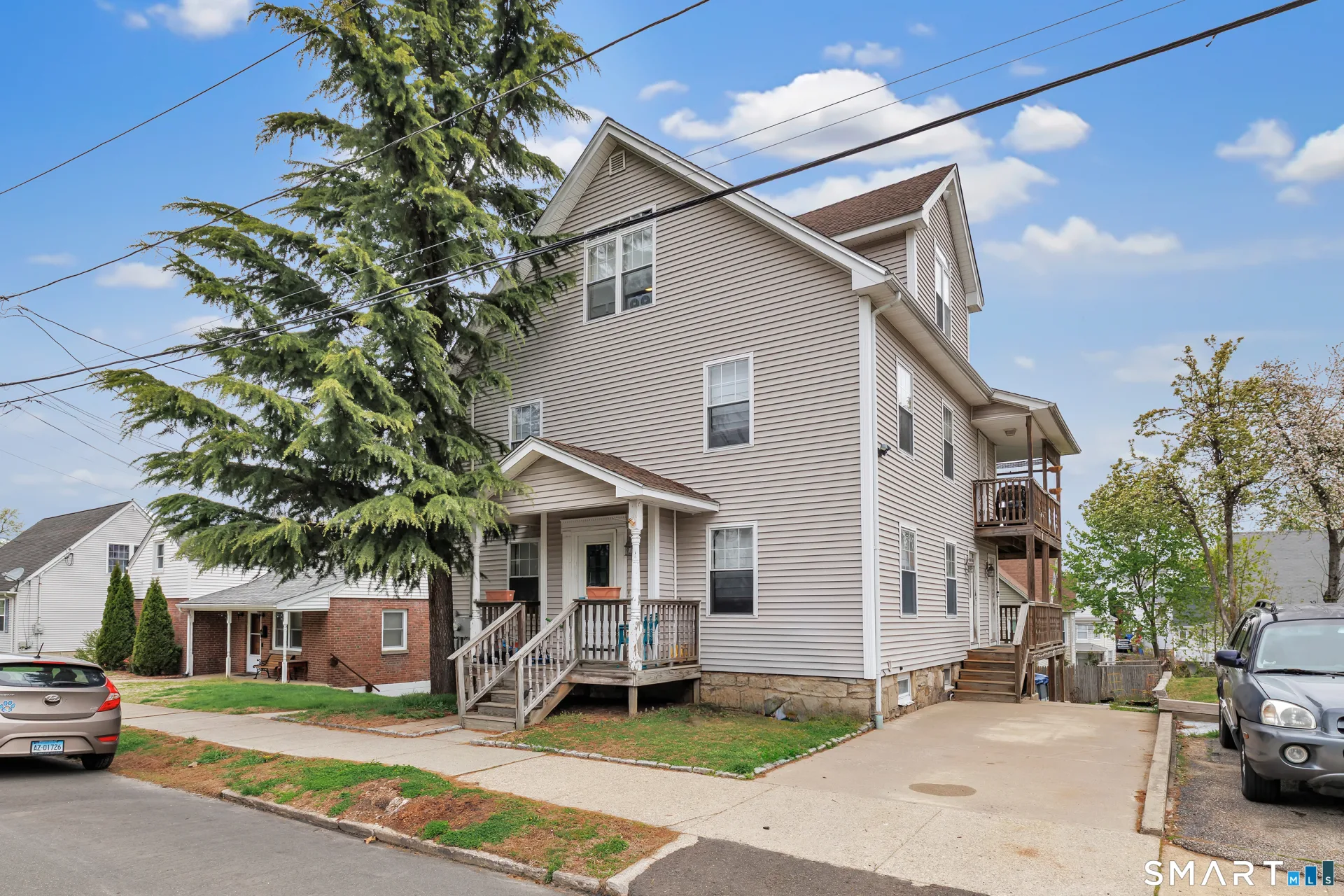 51 Congress Avenue, Shelton, CT