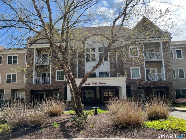 1 West Street #223