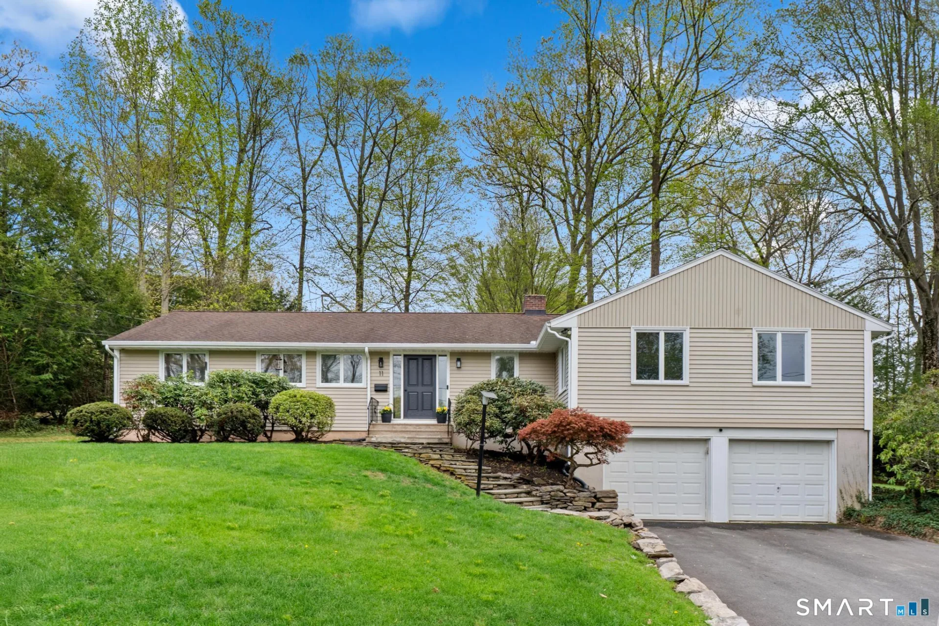 11 Ranger Lane, West Hartford, CT