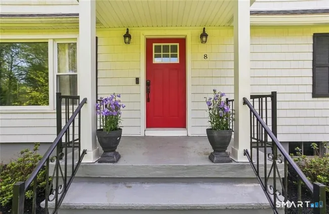 8 Ferndale Drive, Easton, CT
