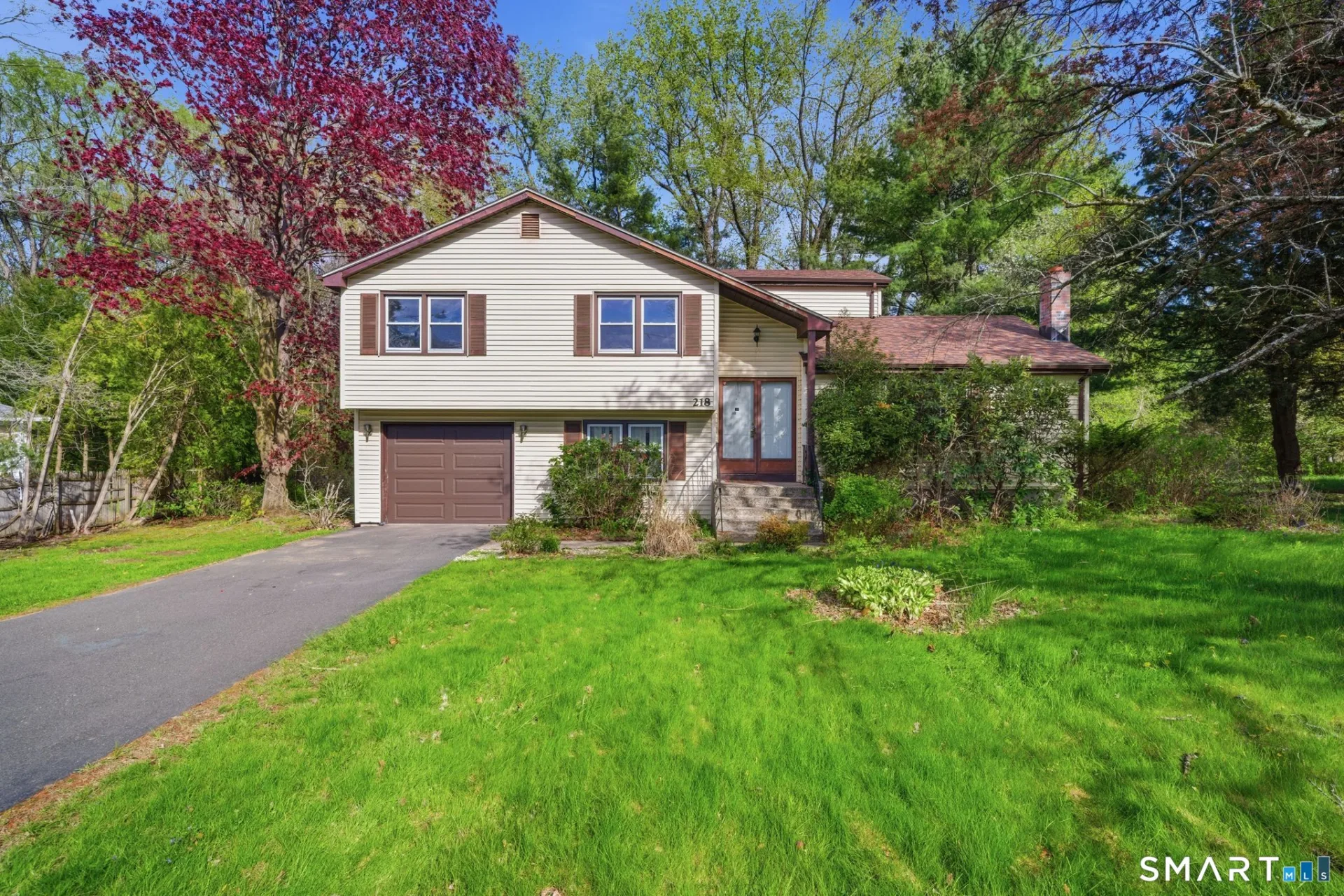 218 Woodland Avenue, Bloomfield, CT