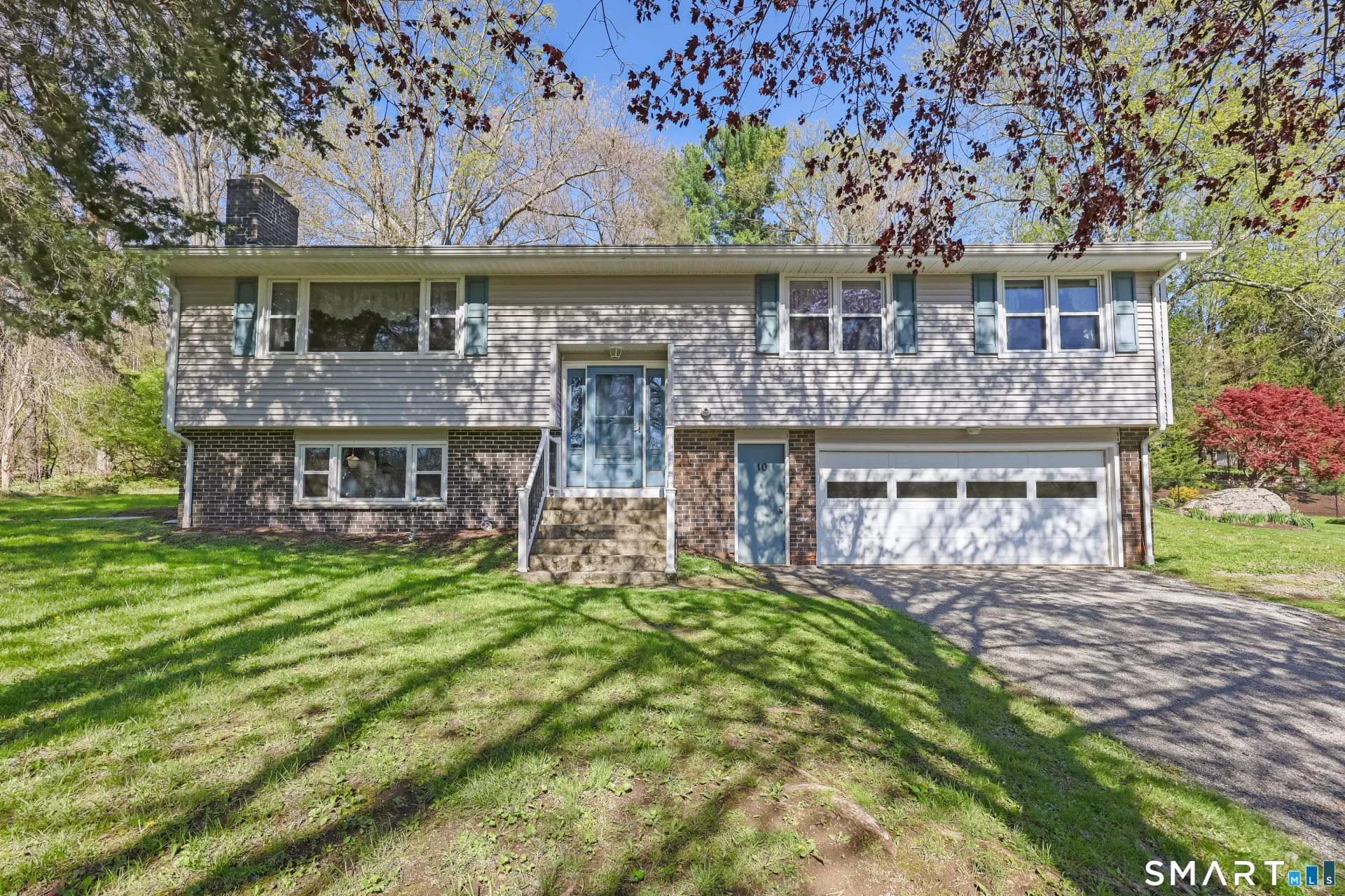 10 Fieldstone Lane, New Milford, CT