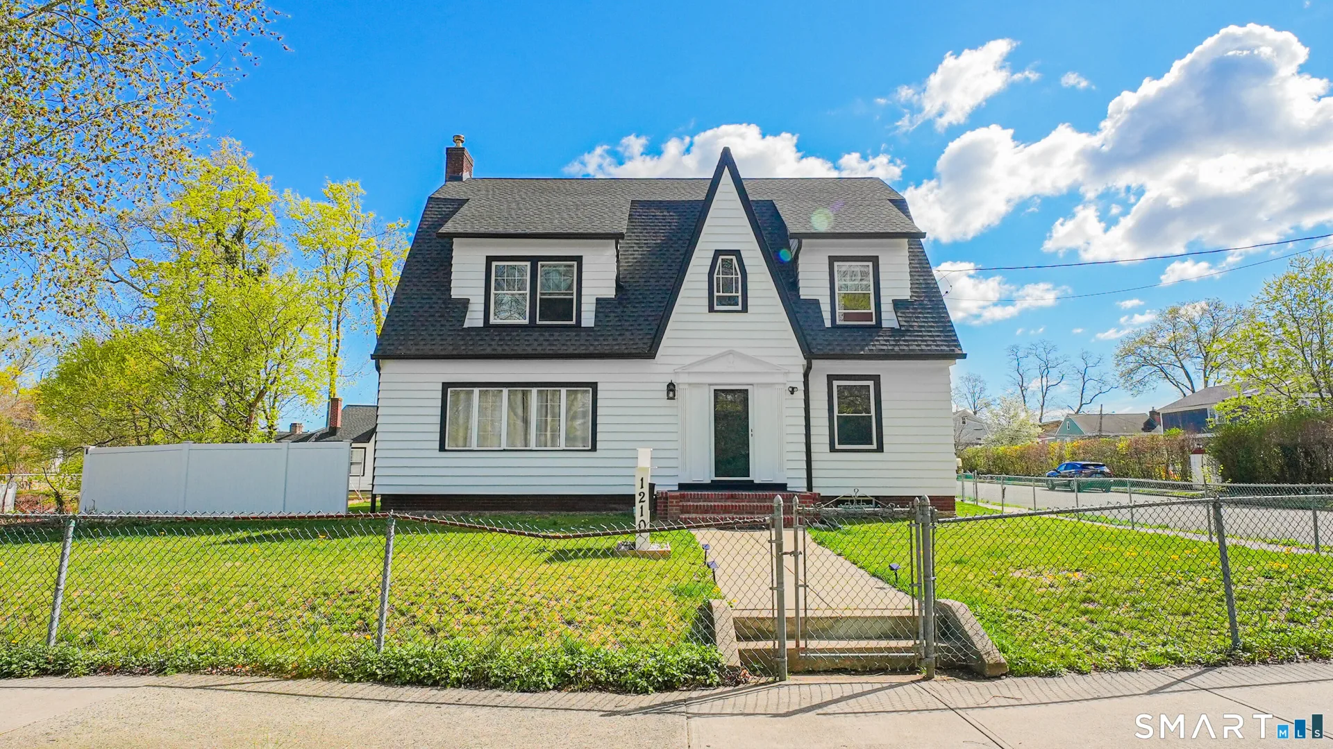 1210 Laurel Avenue, Bridgeport, CT