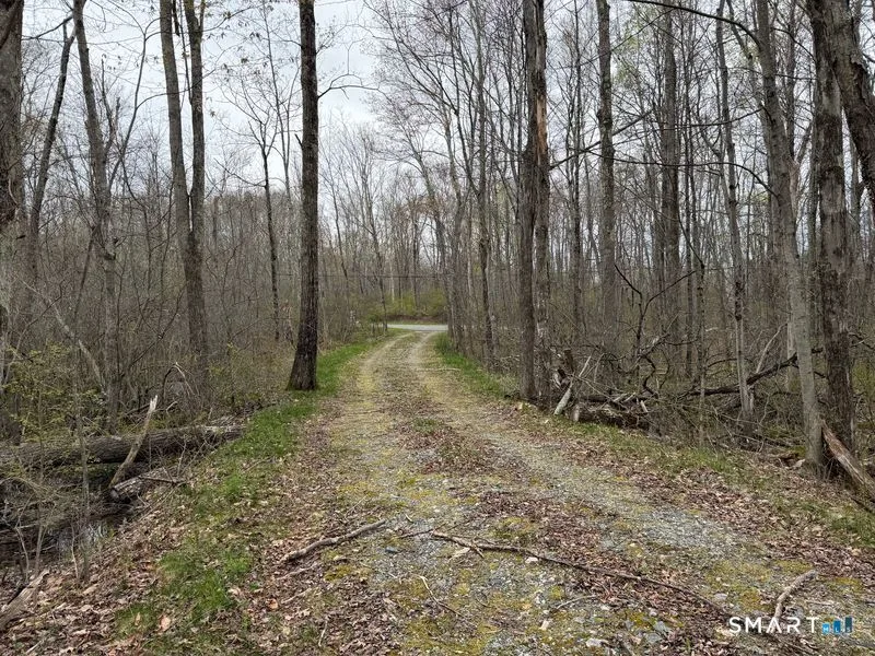 184B Kent Road, Warren, CT