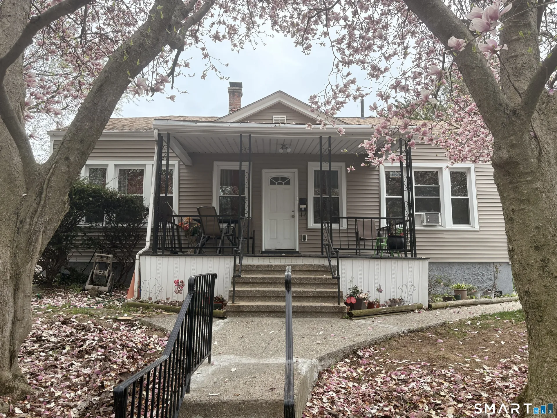 48 Matthews Street, Waterbury, CT