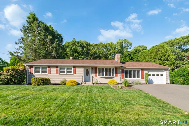 12 Meadow Lane