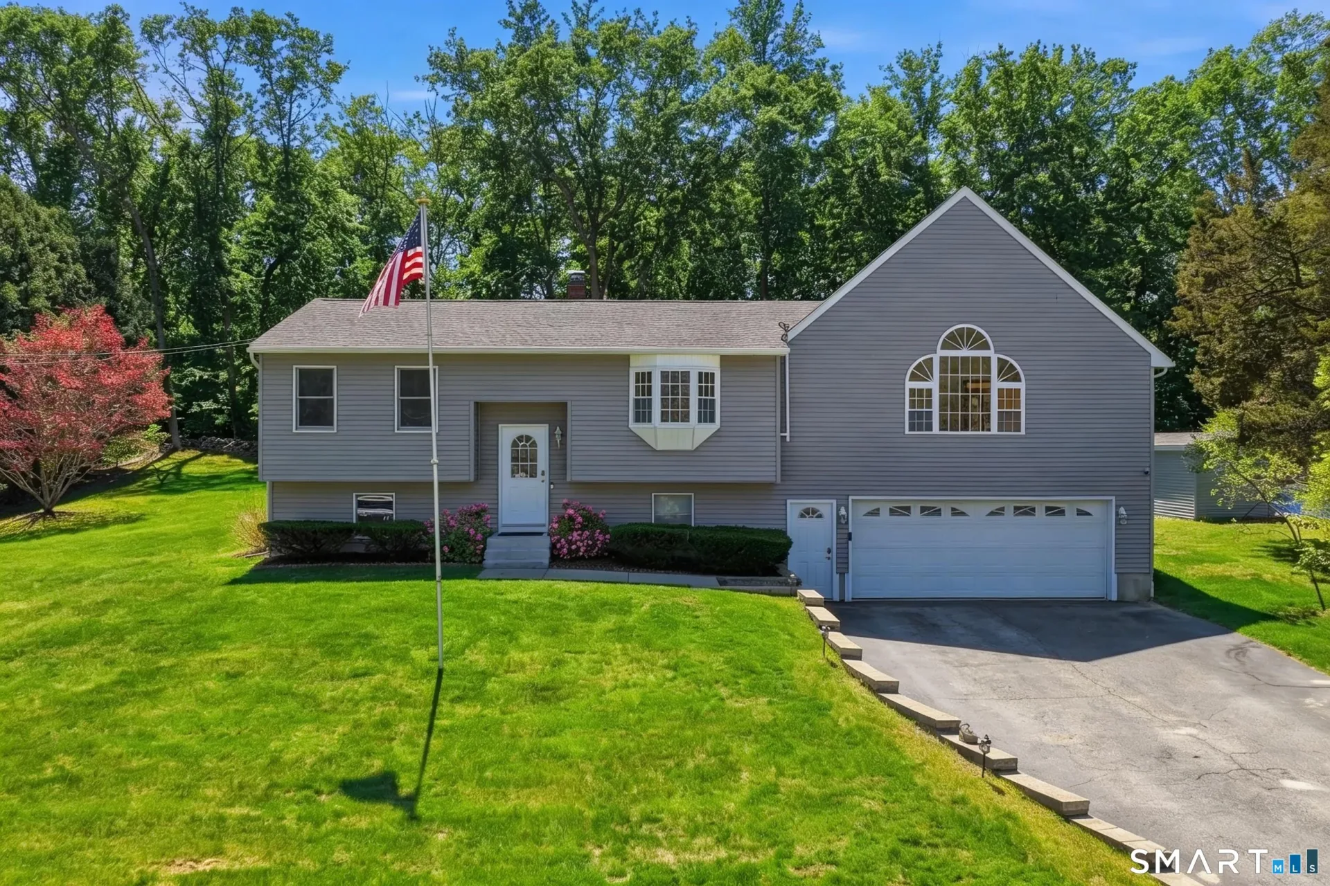59 Oakwood Boulevard, Plainfield, CT