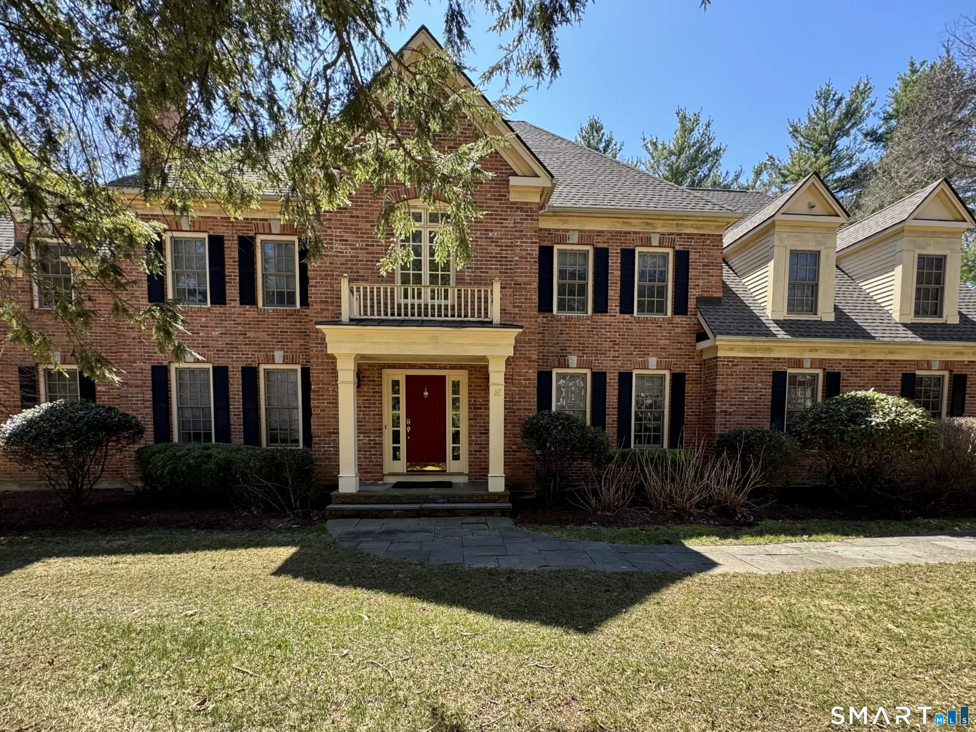 16 Brownstone Turn, Simsbury, CT