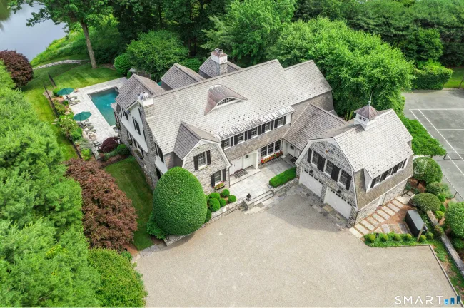 114 Adams Lane, New Canaan, CT