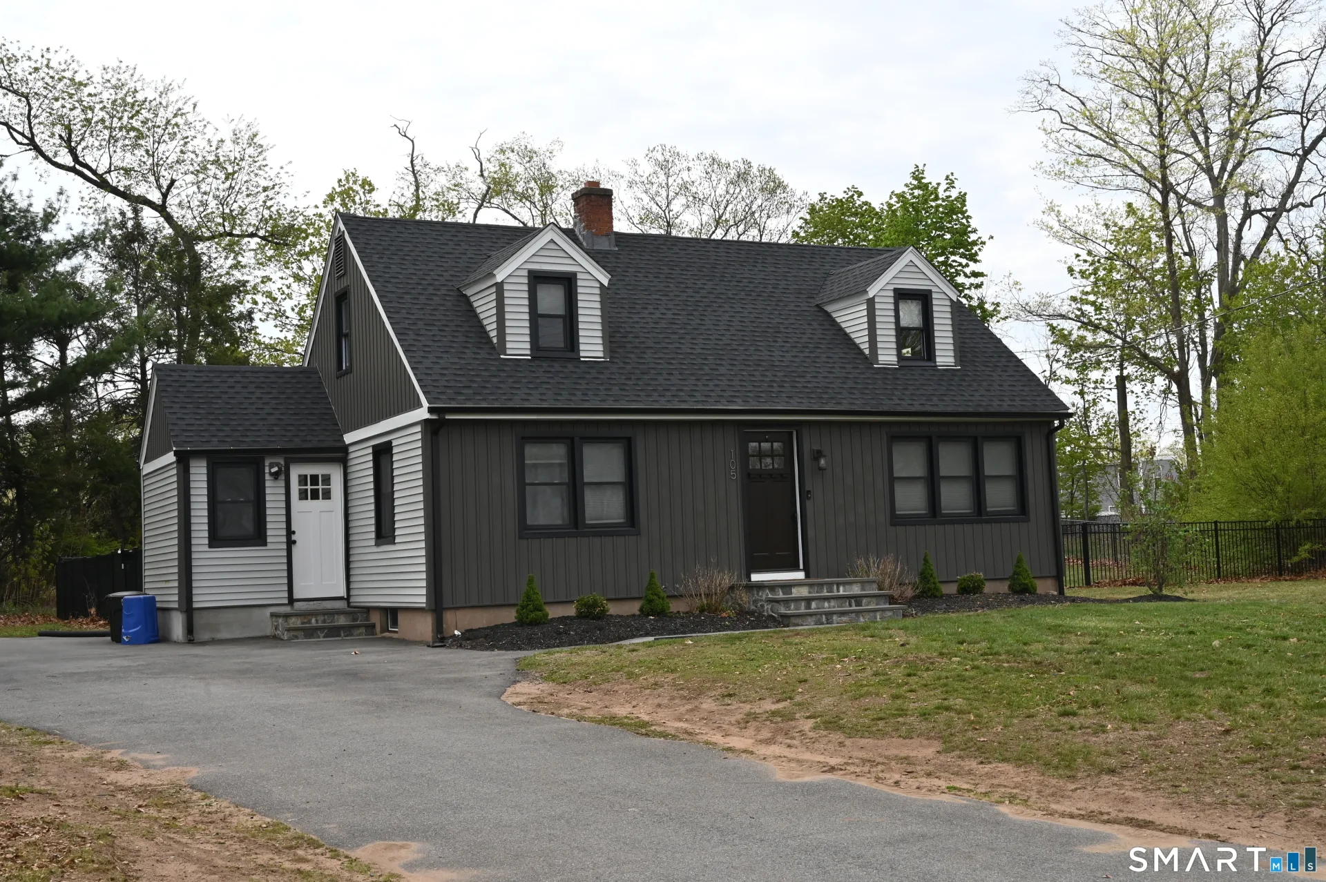 105 Frost Drive, North Haven, CT