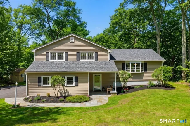 51 Roberts Road