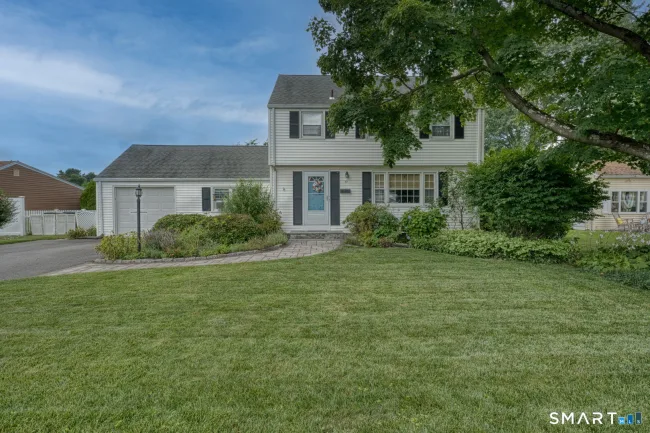 51 Sterling Drive