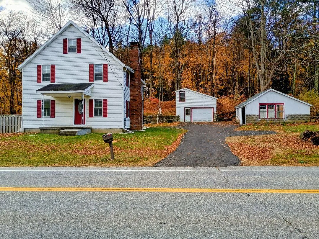 633 Wauregan Road, Brooklyn, CT