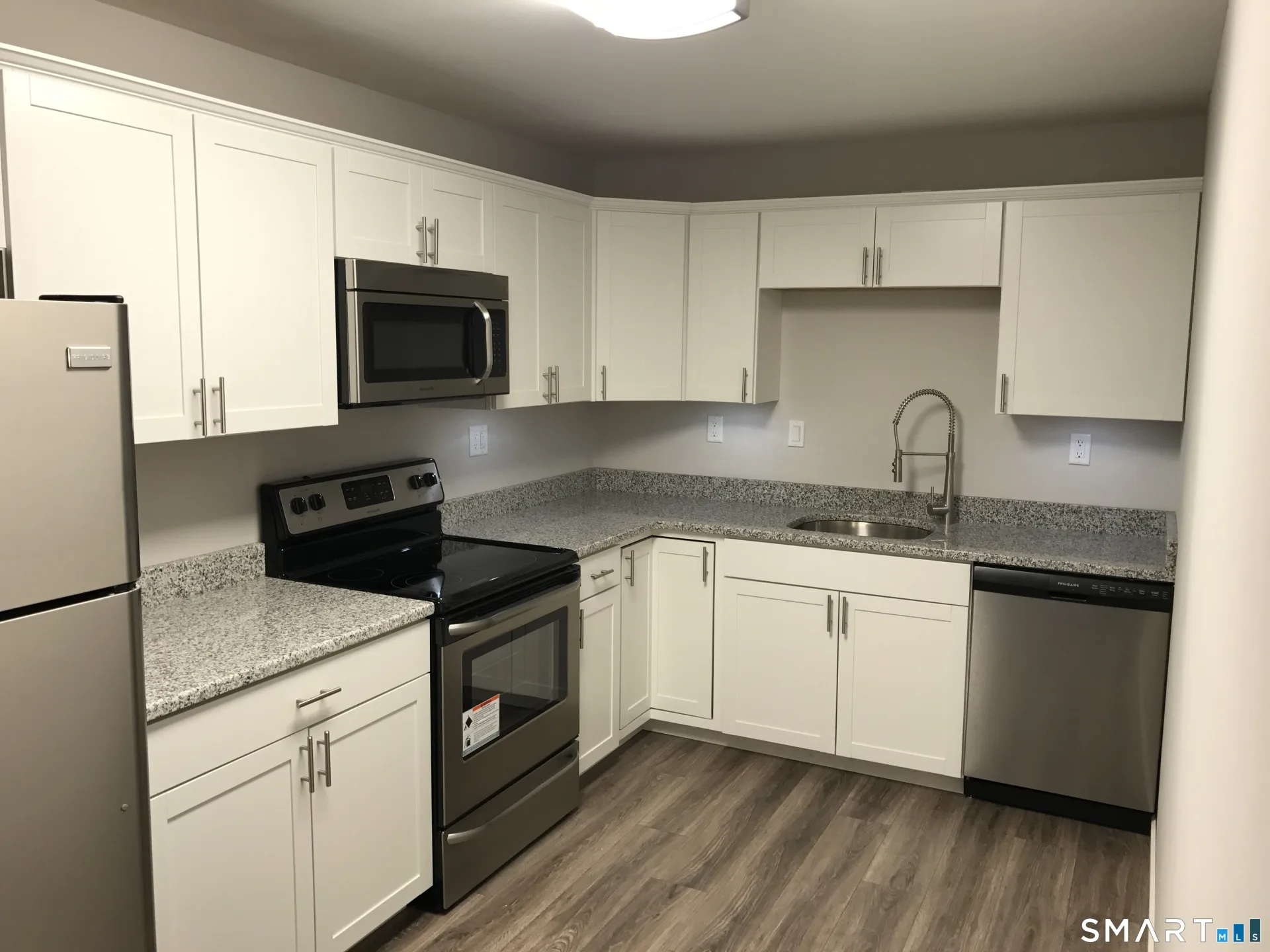 1218 Cromwell Hills Drive #1218, Cromwell, CT
