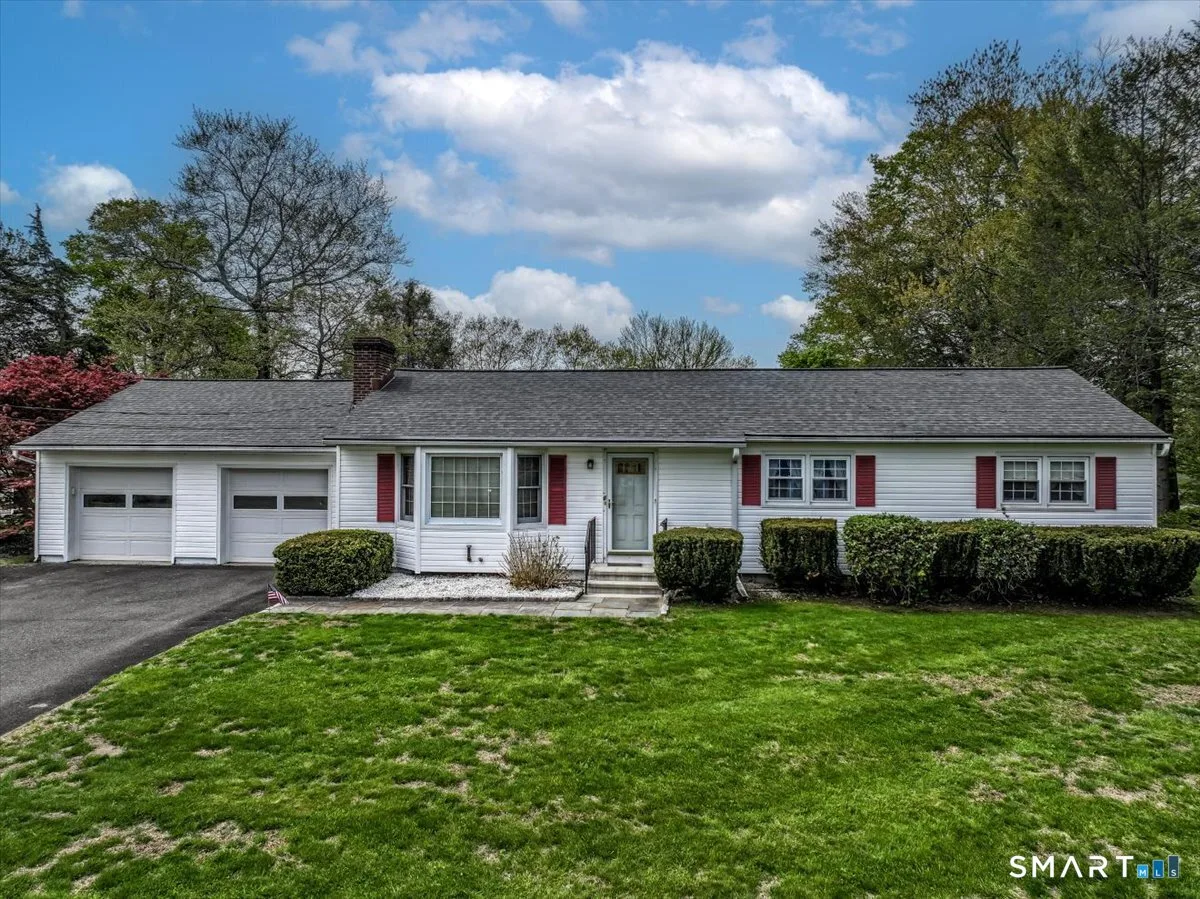 6 Longview Avenue, Danbury, CT