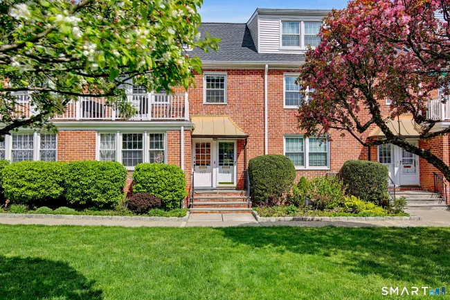 128 Putnam Park #128, Greenwich, CT