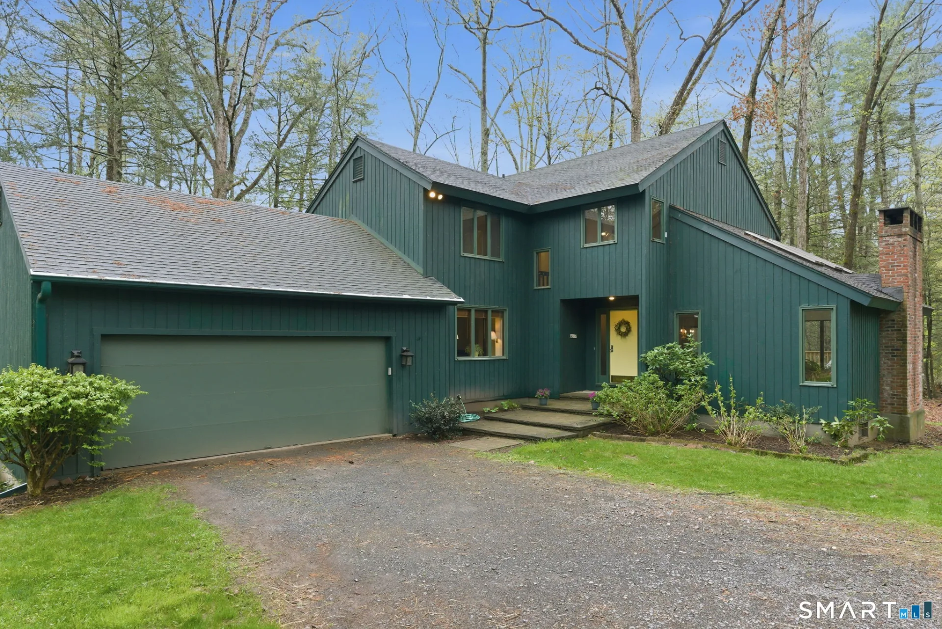 37 Tall Wood Hollow, Avon, CT