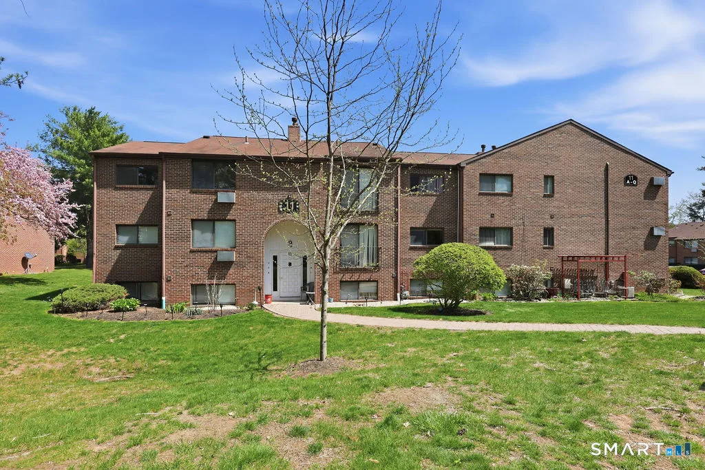 500 Darling Street #11Q, Southington, CT