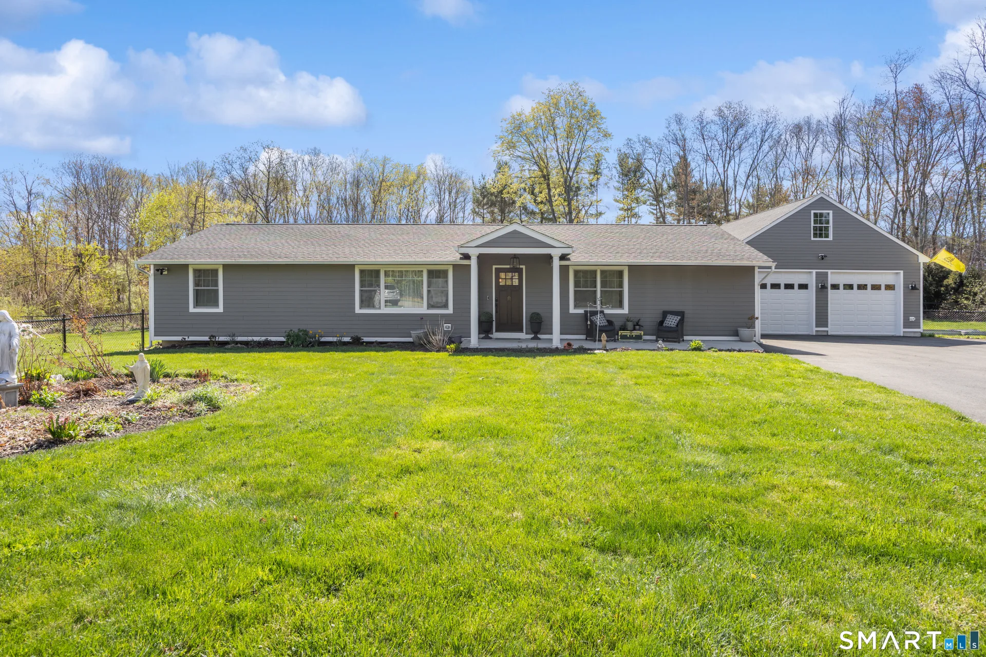 28 Maplewood Lane, North Branford, CT
