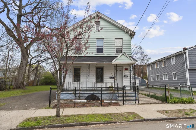 77 Monroe Street