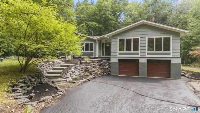 20 Morris Road, Woodbridge, CT