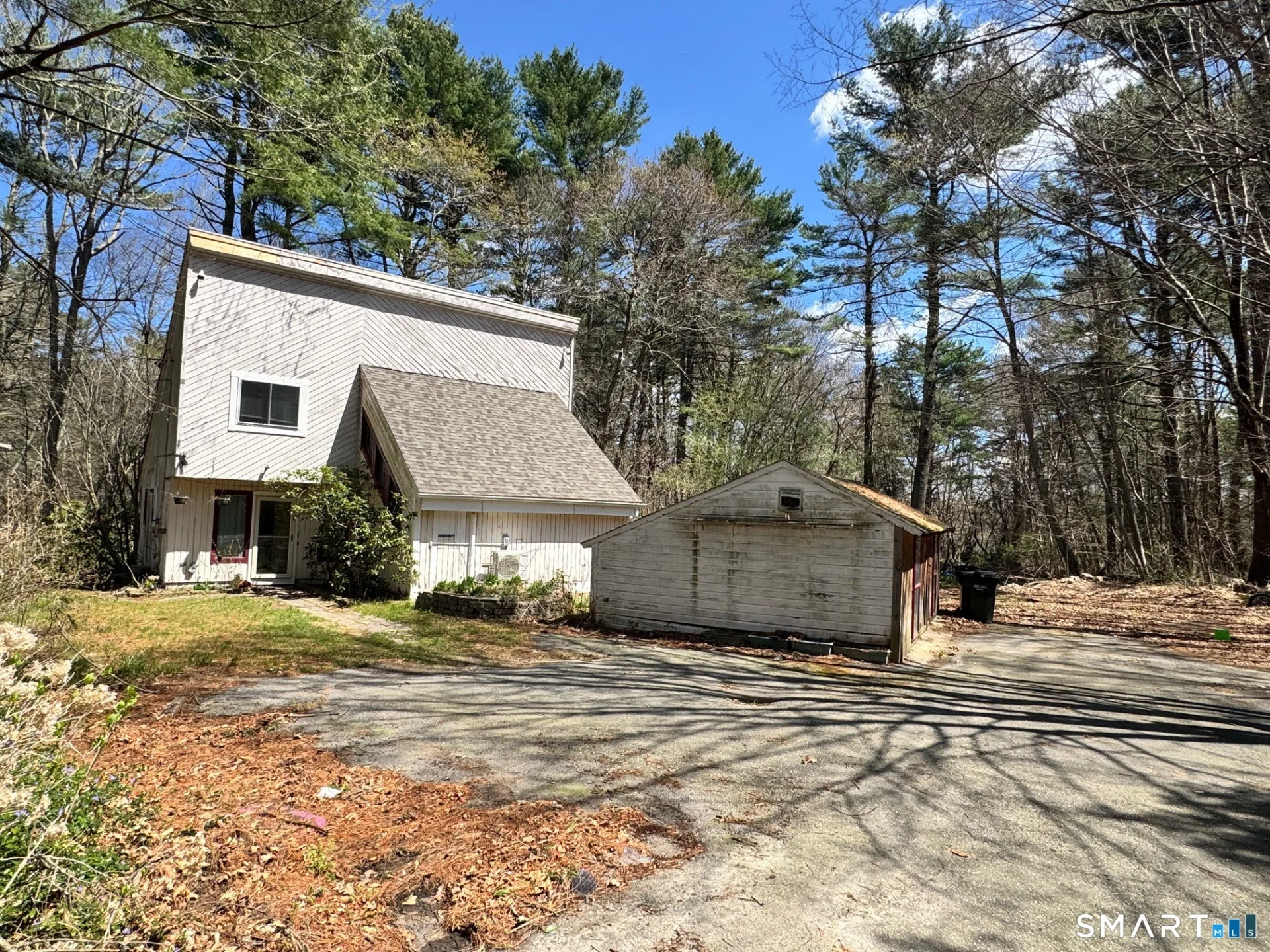 90 Stillman Road, North Stonington, CT