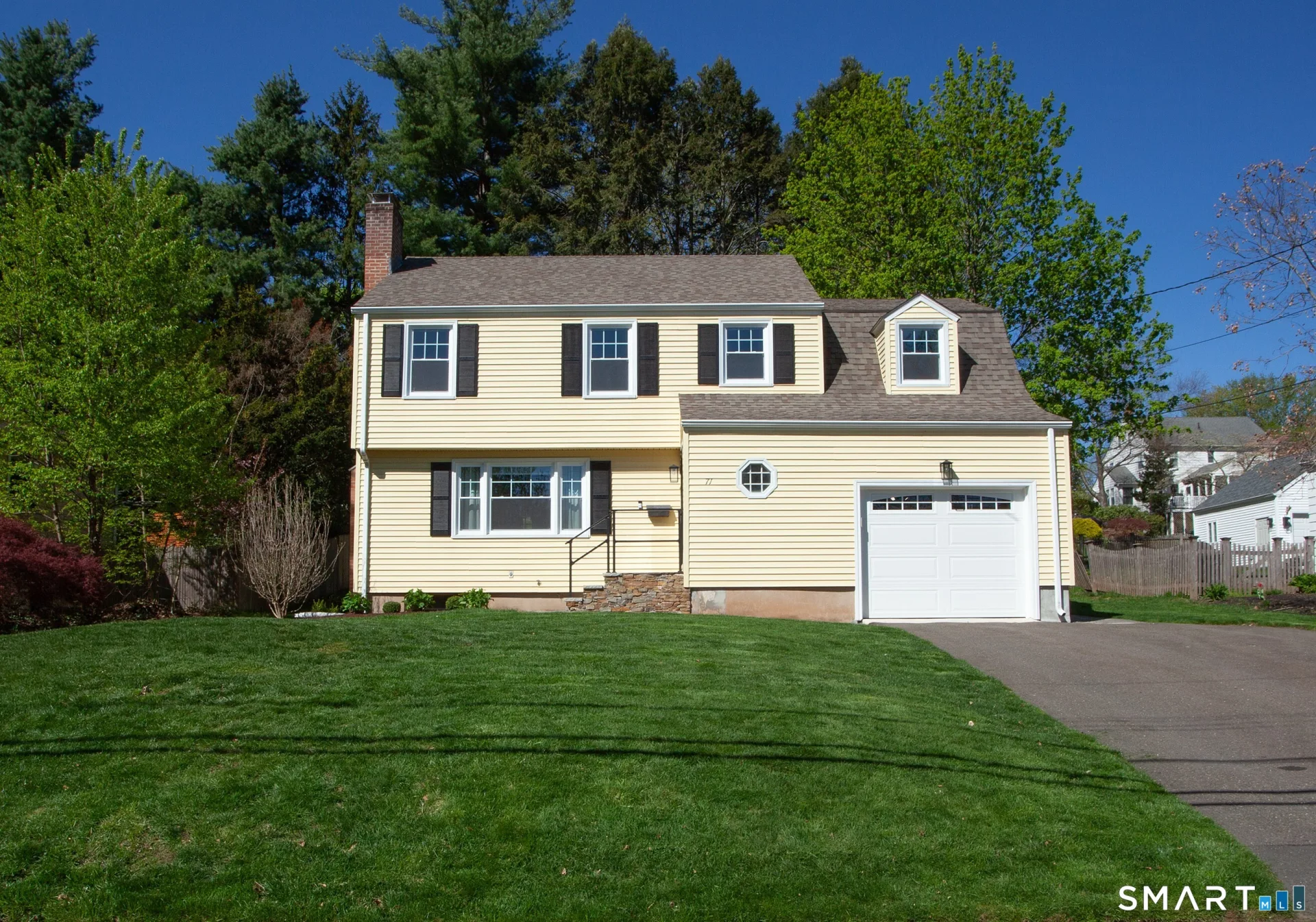 71 Riggs Avenue, West Hartford, CT