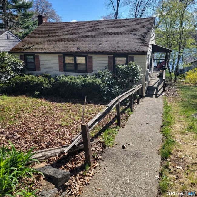22 Ridgewood Road