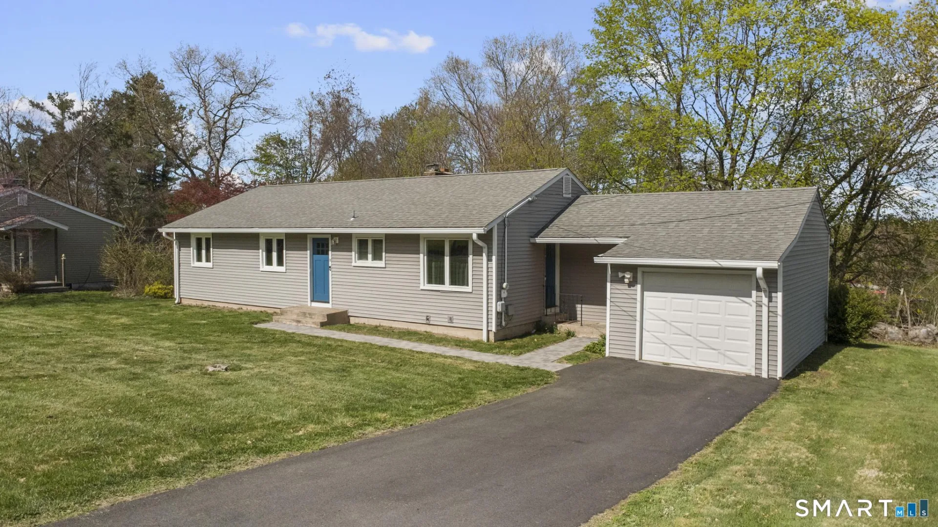 35 Fans Rock Road, Hamden, CT